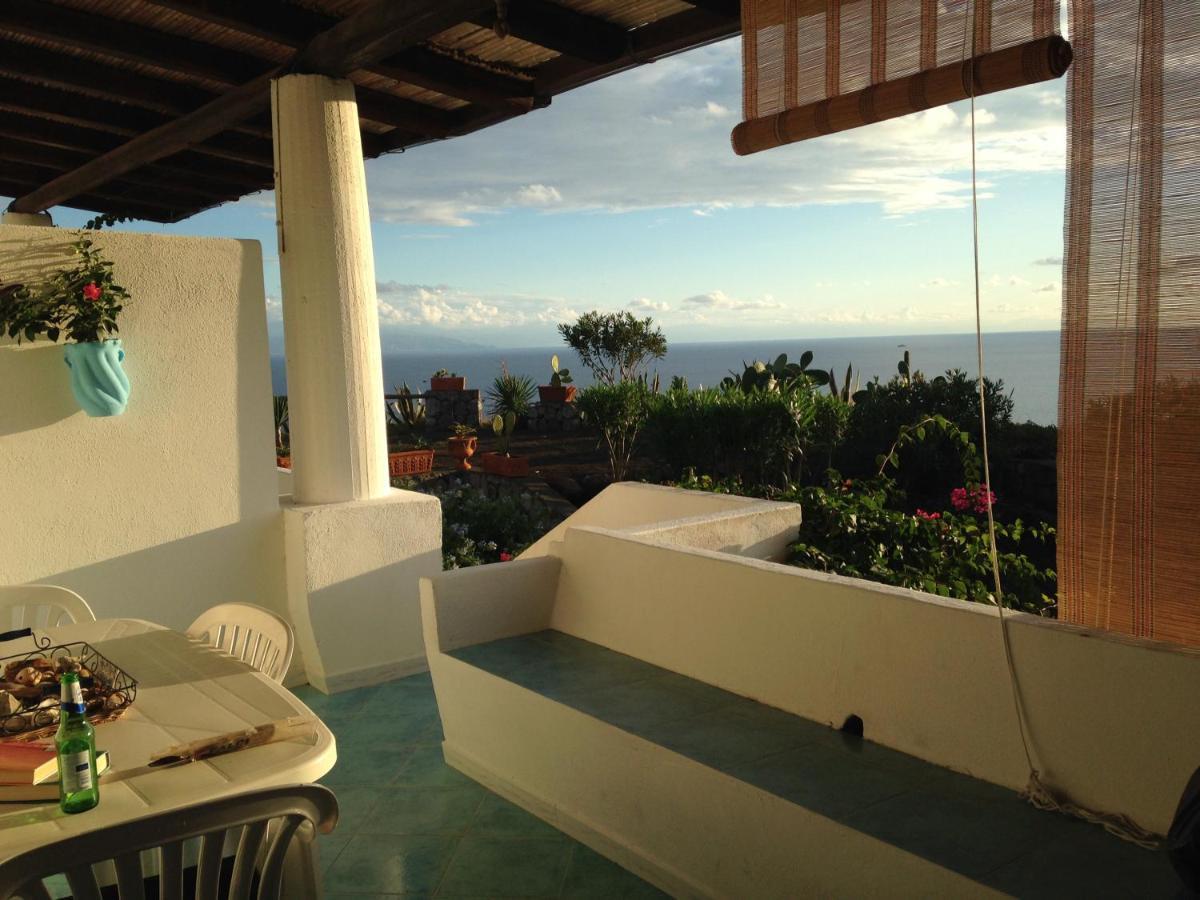Villa Alle Eolie Nello Splendido Villaggio Lentia Вулкано Экстерьер фото